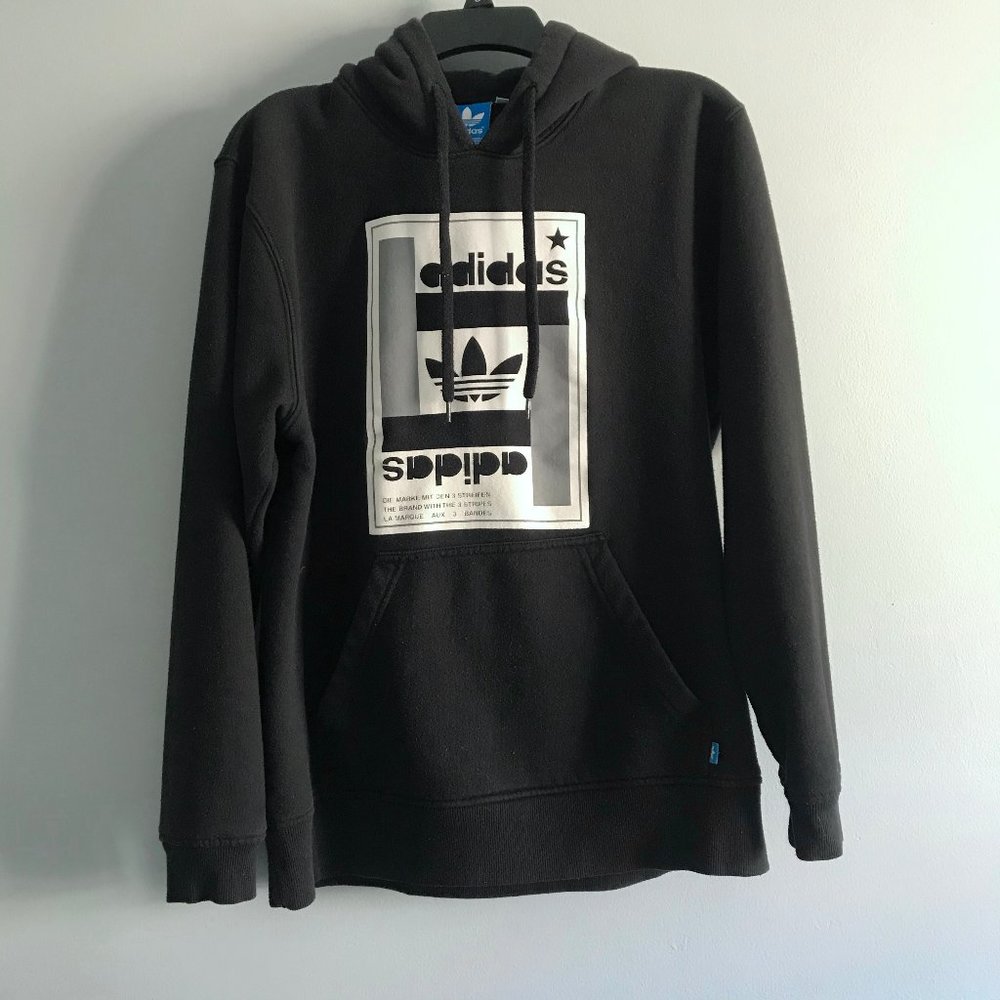 Adidas graphic Pullover hoodie L